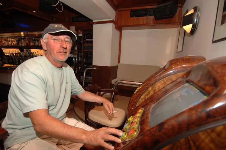 Volio je svoju Vesnu, more i ribolov: Na dana&scaron;nji dan rodio se neprežaljeni Oliver Dragojević