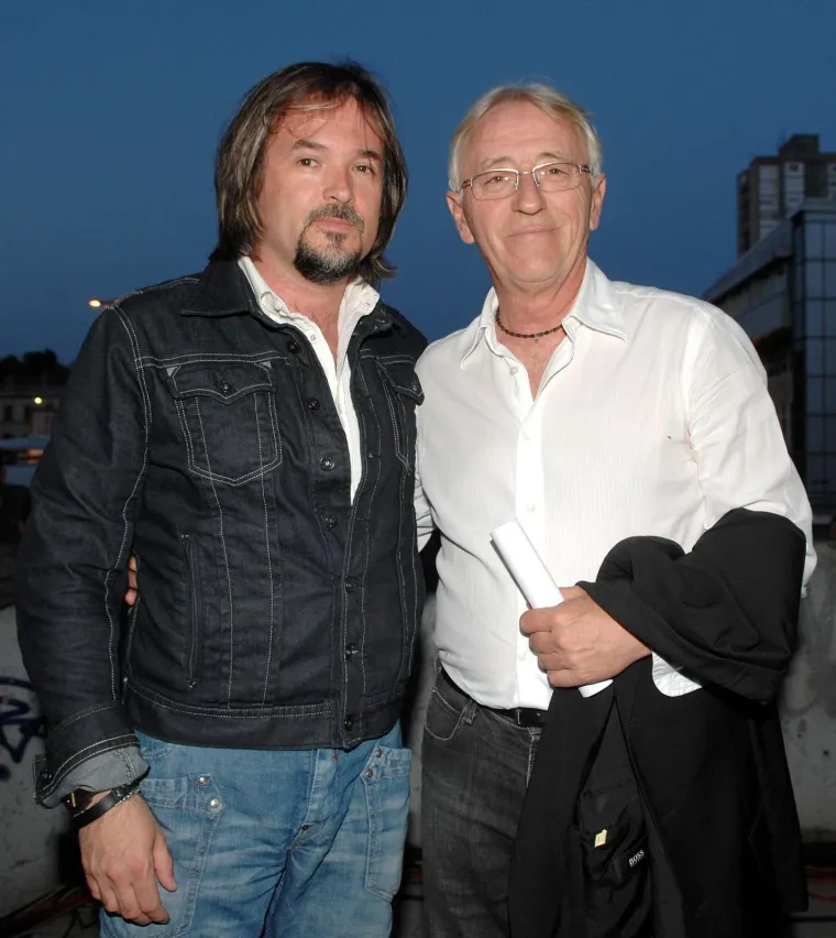 Volio je svoju Vesnu, more i ribolov: Na današnji dan rodio se neprežaljeni Oliver Dragojević