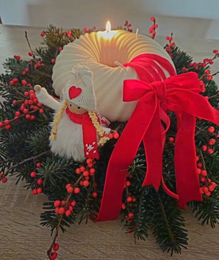 Blagdanski čarolija u va&scaron;im domovima: Pogledajte najljep&scaron;e adventske vijence na&scaron;ih čitatelja