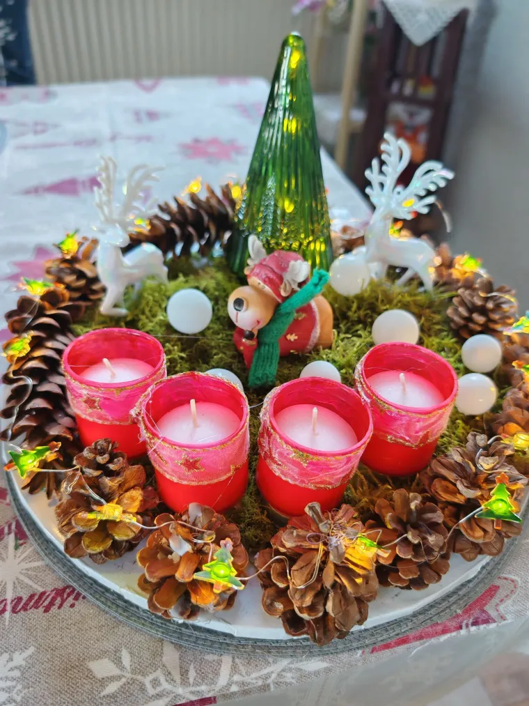 Blagdanski čarolija u va&scaron;im domovima: Pogledajte najljep&scaron;e adventske vijence na&scaron;ih čitatelja