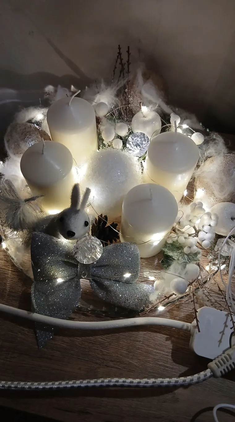 Blagdanski čarolija u va&scaron;im domovima: Pogledajte najljep&scaron;e adventske vijence na&scaron;ih čitatelja