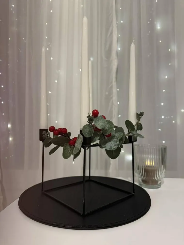 Blagdanski čarolija u va&scaron;im domovima: Pogledajte najljep&scaron;e adventske vijence na&scaron;ih čitatelja