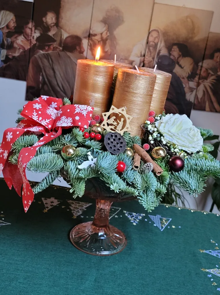 Blagdanski čarolija u va&scaron;im domovima: Pogledajte najljep&scaron;e adventske vijence na&scaron;ih čitatelja