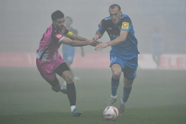 Od guste magle se ne vidi prst pred nosom, a morate vidjeti kako su to HNL majstori 'rije&scaron;ili'