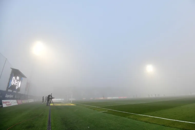 Od guste magle se ne vidi prst pred nosom, a morate vidjeti kako su to HNL majstori 'rije&scaron;ili'