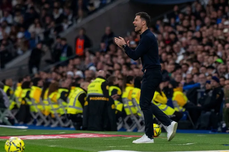 Prava tučnjava na Bernabeu! Realovac kao da je bio u ringu, Alonso poludio na svog igrača