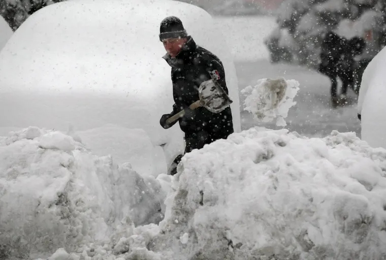 Dan kada je snijeg zatrpao Zagreb: Cijeli grad je stao! Ovako je 2012. izgledala metropola