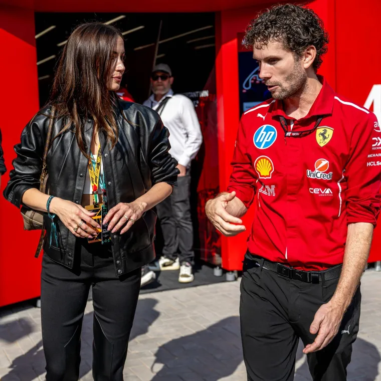 Neočekivani susret glumice i Hamiltona: Zavodnički potez legende probudio kemiju