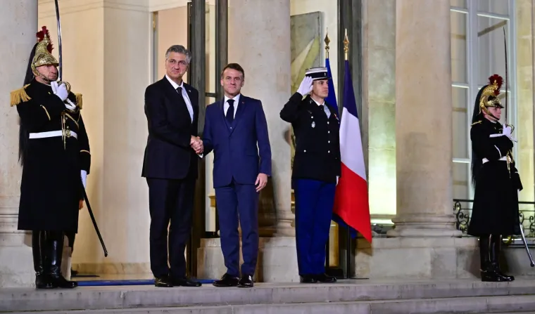 Ana Maslać Plenković izdominirala: Premijerova supruga Francuzima održala modnu lekciju