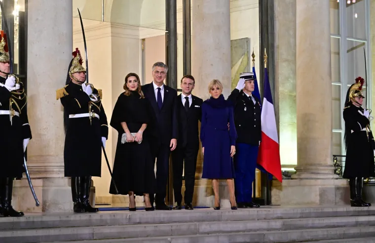 Ana Maslać Plenković izdominirala: Premijerova supruga Francuzima održala modnu lekciju