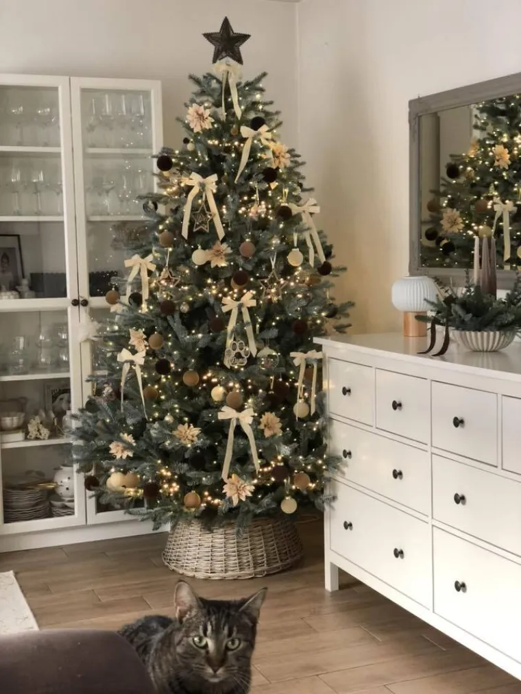 Blagdanska magija! Donosimo 40 va&scaron;ih jelki koje su očarale redakciju