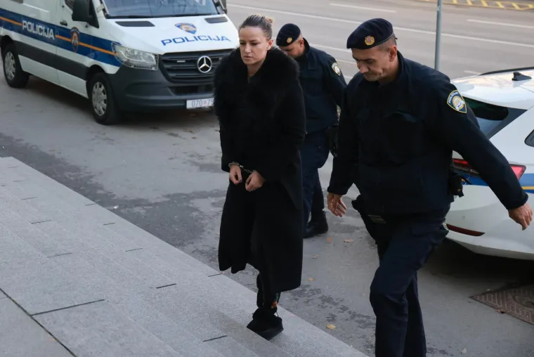 Ovo je banda koja je krijumčarila travu: Novac tro&scaron;io na kladionice, dio uplatio na tatin račun