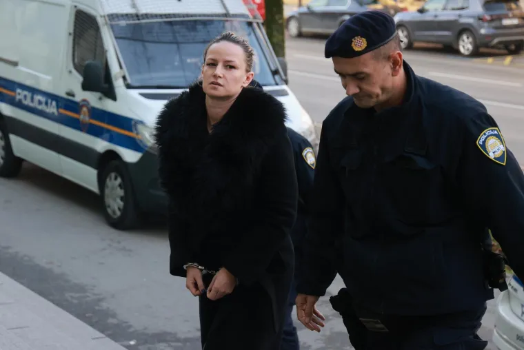 Ovo je banda koja je krijumčarila travu: Novac tro&scaron;io na kladionice, dio uplatio na tatin račun