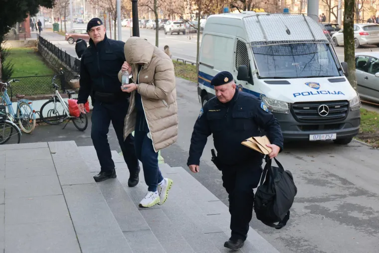 Ovo je banda koja je krijumčarila travu: Novac tro&scaron;io na kladionice, dio uplatio na tatin račun