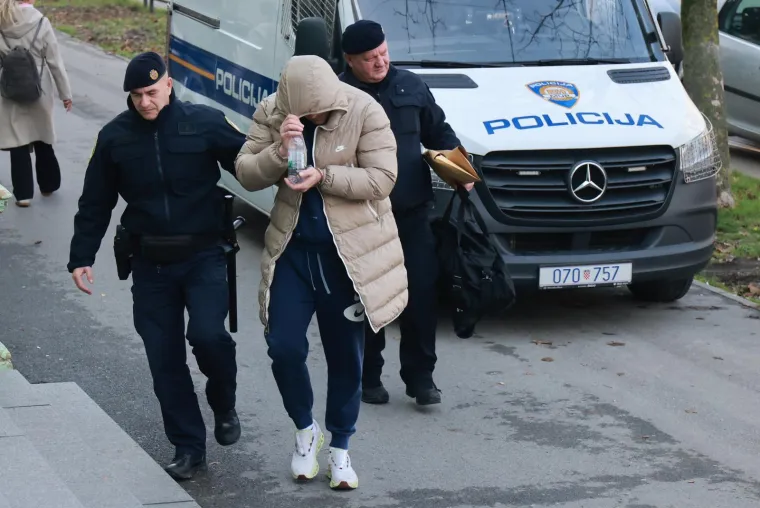 Ovo je banda koja je krijumčarila travu: Novac tro&scaron;io na kladionice, dio uplatio na tatin račun