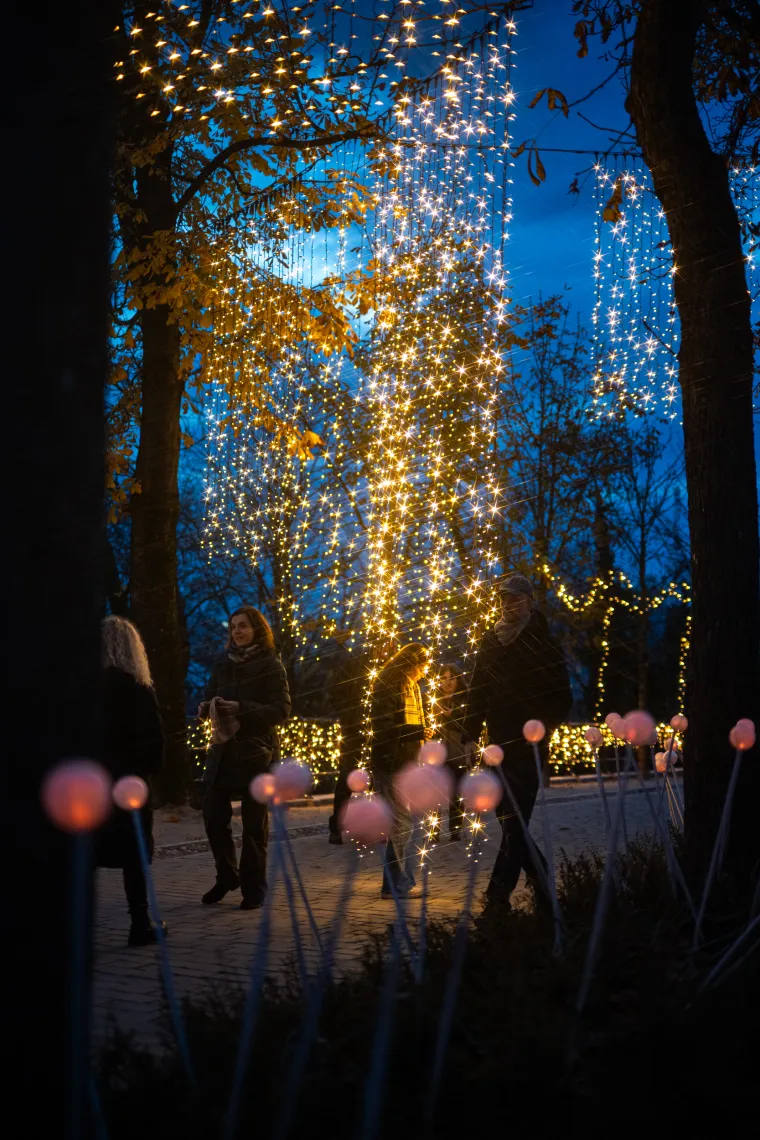 Bajkoviti Mjesečev vrt: Obnovljeno šetalište savršeno je mjesto za adventsku fotografiju