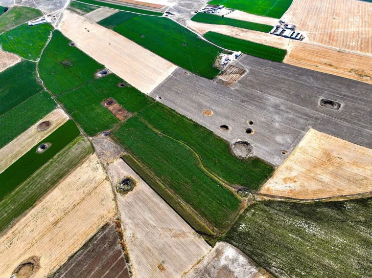 Što im se to događa? Goleme vrtače niču kao gljive poslije kiše