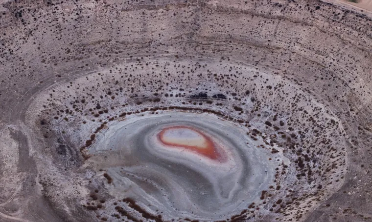 &Scaron;to im se to događa? Goleme vrtače niču kao gljive poslije ki&scaron;e