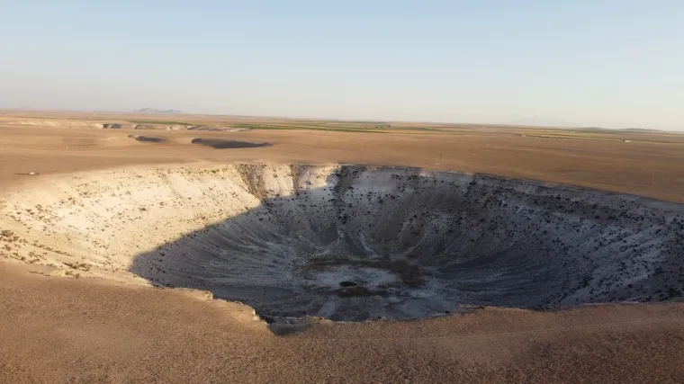 &Scaron;to im se to događa? Goleme vrtače niču kao gljive poslije ki&scaron;e