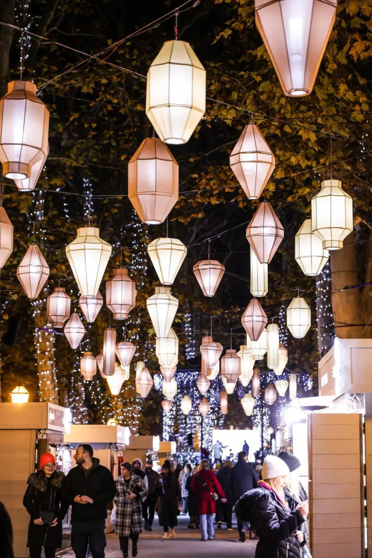 Jeste li već bili na zagrebačkom Adventu? Pogledajte čarobne prizore iz srca metropole