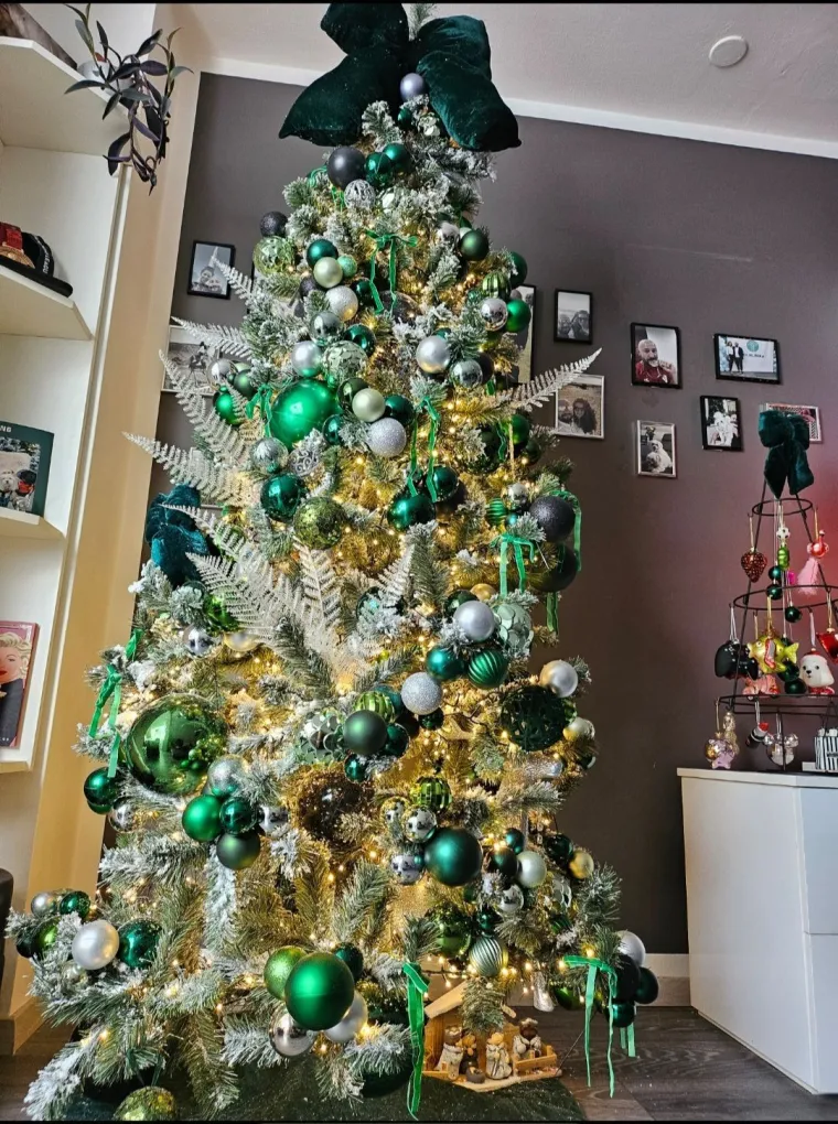 Blagdanska čarolija se nastavlja: Donosimo vam jo&scaron; 40 va&scaron;ih prekrasnih jelki