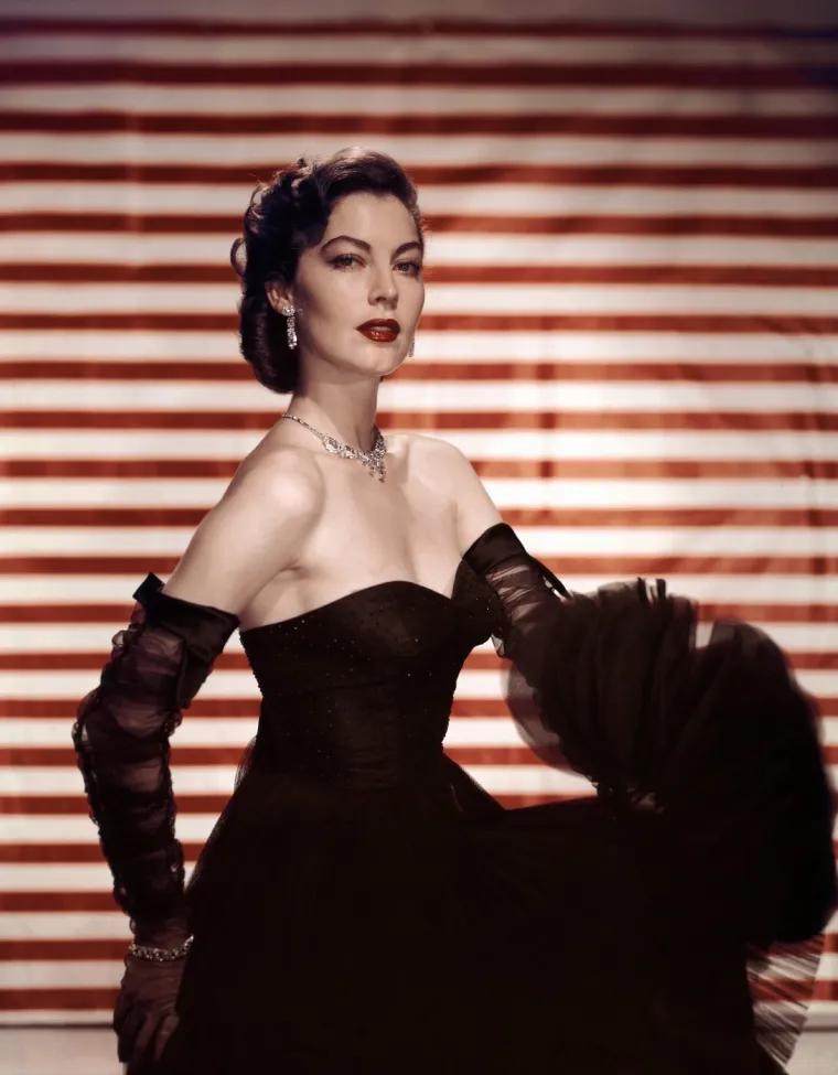 Zvali su je najljep&scaron;om ženom, zarađivala je milijune, ali su je mu&scaron;karci i alkohol uni&scaron;tili