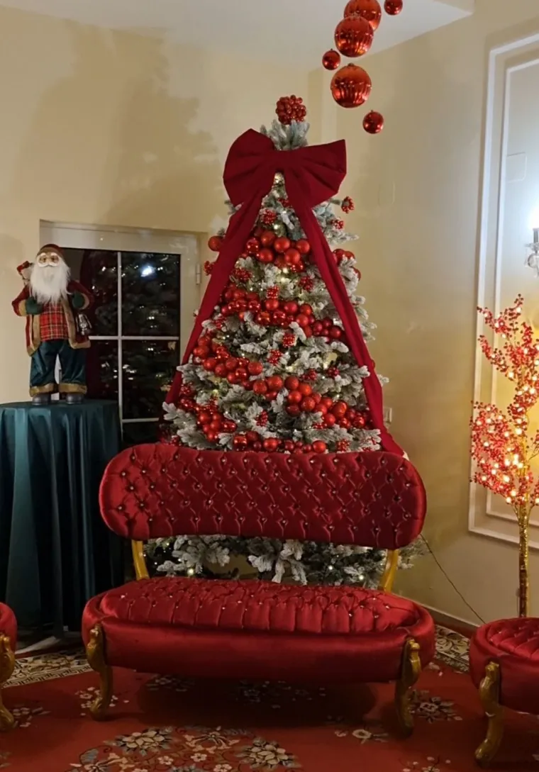 Jedna ljep&scaron;a od druge: Utrka se zahuktava, ovo su va&scaron;e čarobne božićne jelke