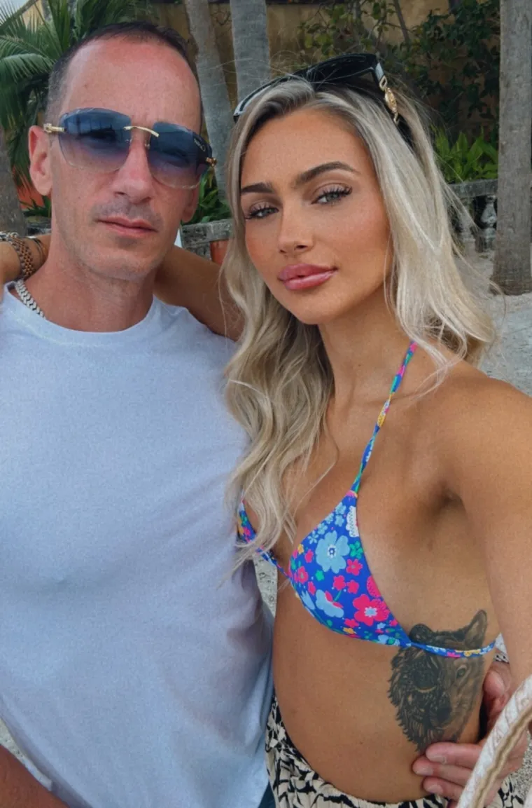 Čak 23 godine razlike, i ne, ovo nisu tata i kći: Oni pr&scaron;te od ljubavi i zgražanja ih ne dotiču