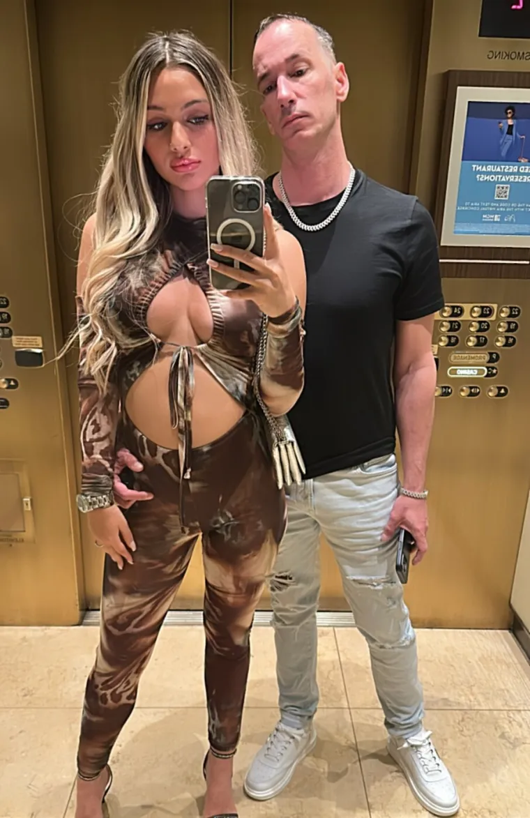 Čak 23 godine razlike, i ne, ovo nisu tata i kći: Oni pr&scaron;te od ljubavi i zgražanja ih ne dotiču