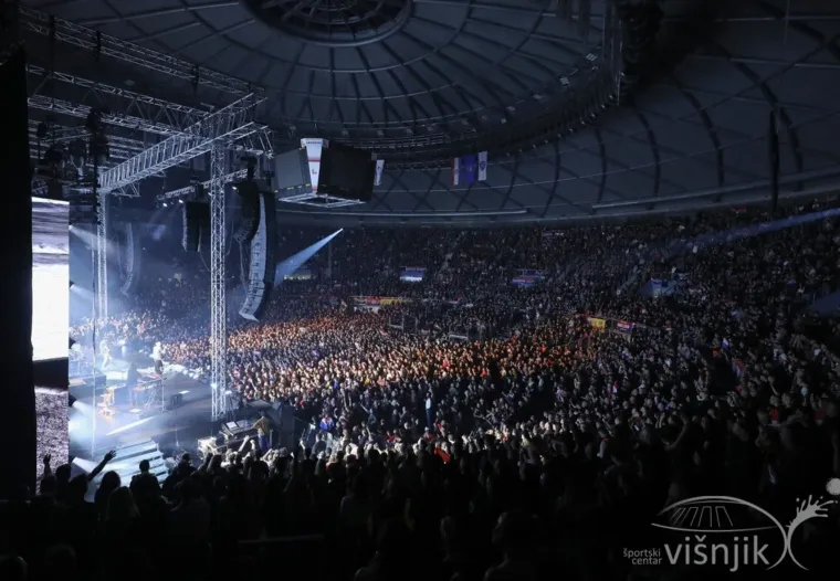 Ove fotografije Zadar će pamtiti: Pogledajte kakvu atmosferu je Thompson napravio u Vi&scaron;njiku