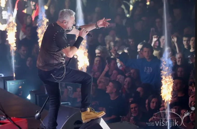 Ove fotografije Zadar će pamtiti: Pogledajte kakvu atmosferu je Thompson napravio u Vi&scaron;njiku
