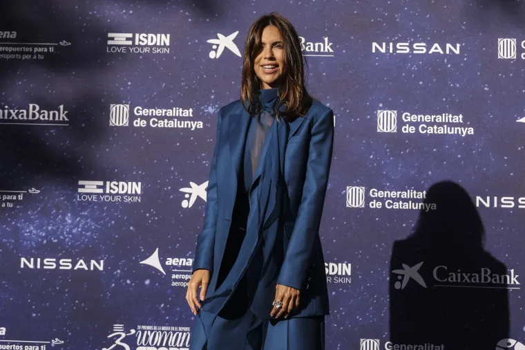 Plijeni poglede gdje god se pojavi: Ima 38 godina, troje djece i uskoro rađa prvo dijete F1 legendi