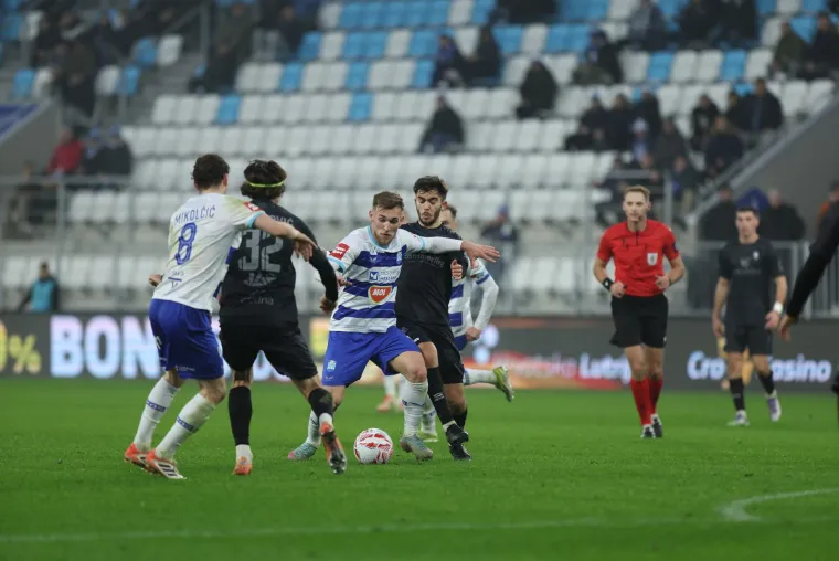 Sablasna atmosfera na Opusu: Ovakve poruke navijača grad na Dravi nikada nije vidio