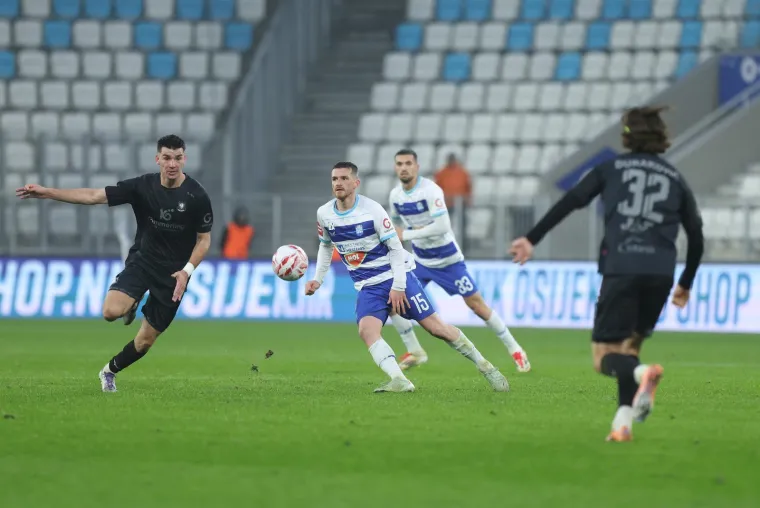 Sablasna atmosfera na Opusu: Ovakve poruke navijača grad na Dravi nikada nije vidio
