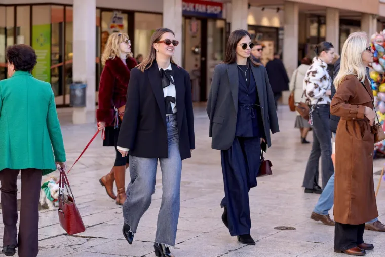 Ma je li ovo modna pista ili centar Zadra? Ove djevojke osvojile su poglede slučajnih prolaznika