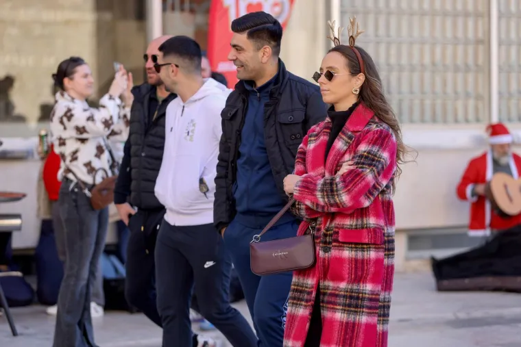 Ma je li ovo modna pista ili centar Zadra? Ove djevojke osvojile su poglede slučajnih prolaznika