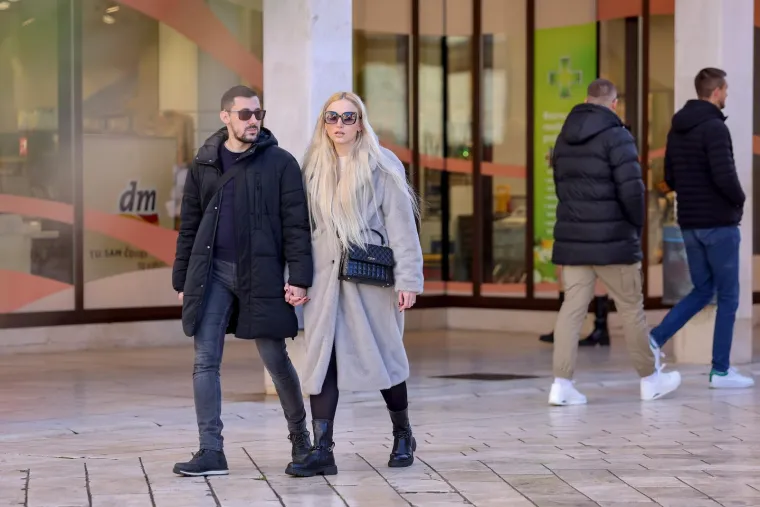 Ma je li ovo modna pista ili centar Zadra? Ove djevojke osvojile su poglede slučajnih prolaznika