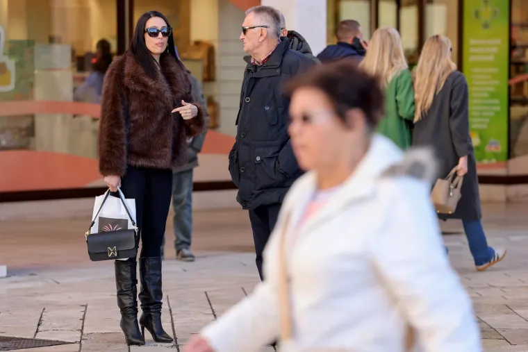 Ma je li ovo modna pista ili centar Zadra? Ove djevojke osvojile su poglede slučajnih prolaznika