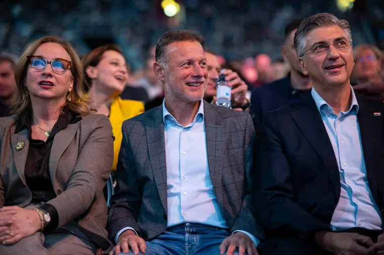 U dru&scaron;tvu političkog vrha: Marijan Kustić prvi put u javnosti uhvaćen u dru&scaron;tvu Nike Perenčević