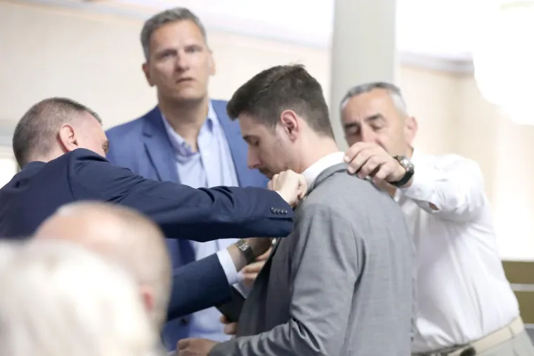 Tko je biv&scaron;i &scaron;ef Mladeži HDZ-a? Zavirili smo u imovinsku karticu i iznenadili se