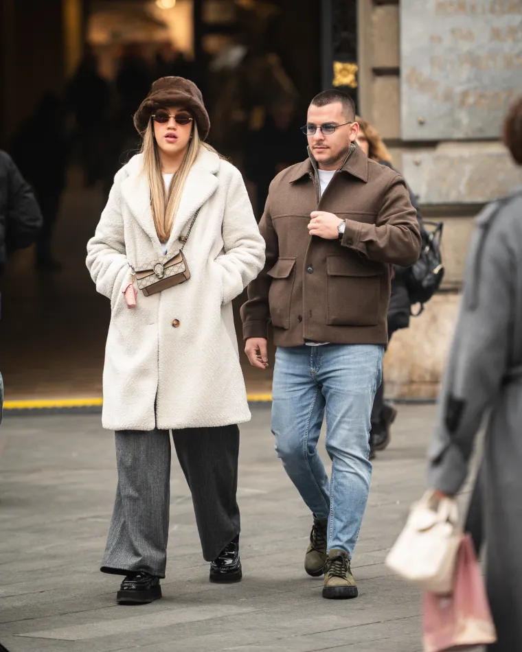 Kovrčava ljepotica bila je glavna zvijezda zagrebačke &scaron;pice, a pojavila se i zgodna liječnica