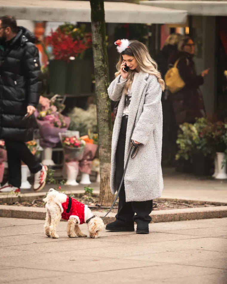 Kovrčava ljepotica bila je glavna zvijezda zagrebačke &scaron;pice, a pojavila se i zgodna liječnica