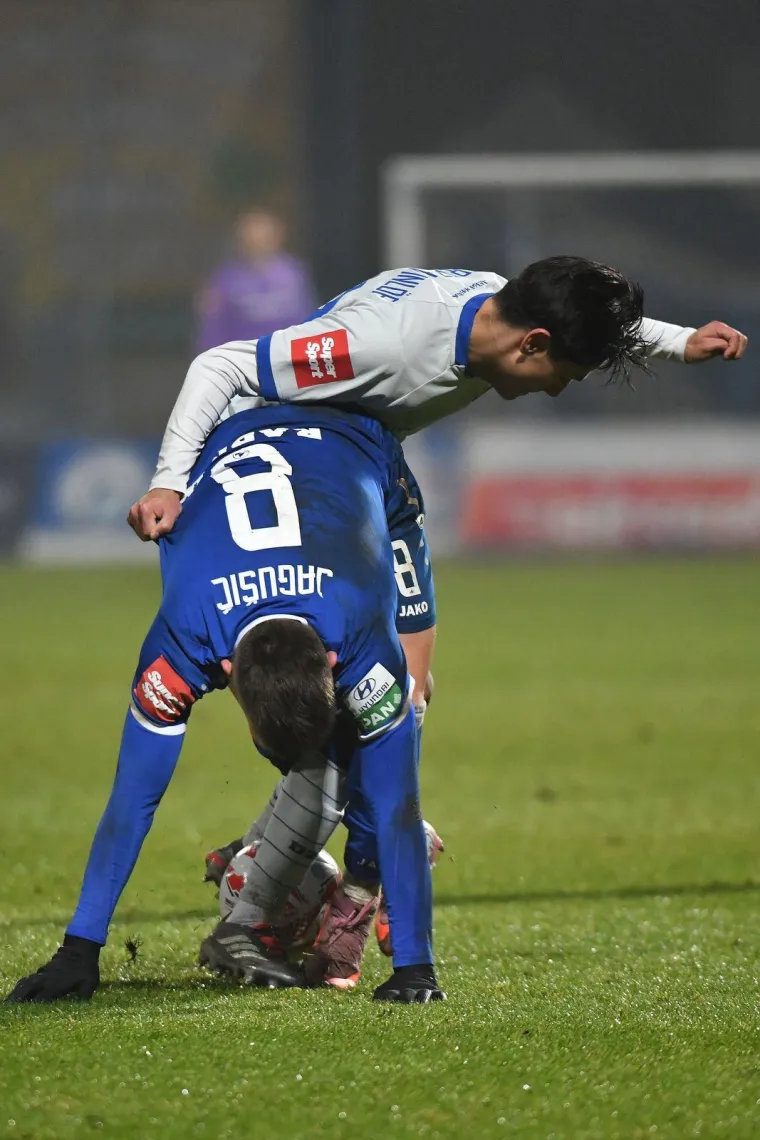 Sva lica Marija Kovačevića na Ku&scaron;ek Apa&scaron;u, a pogledajte kako su Boysi 'zapalili' stadion