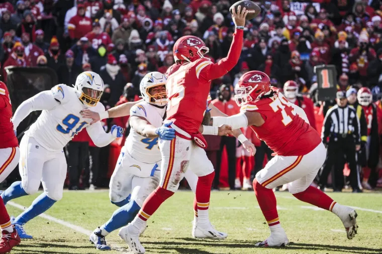 &Scaron;ok na stadionu: Najbolji igrač dana&scaron;njice leži u agoniji, igrači mole na koljenima