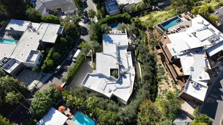 Najzgodnija skija&scaron;ica dala vi&scaron;e od 8 milijuna dolara za megaluksuznu vilu, pogledajte gdje živi