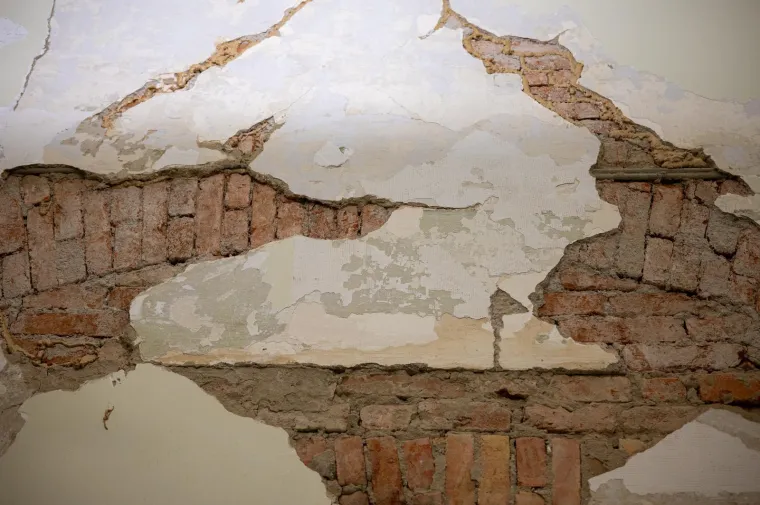 S dvije godine ka&scaron;njenja kreće obnova Pravnog fakulteta: Pogledajte &scaron;tetu od potresa