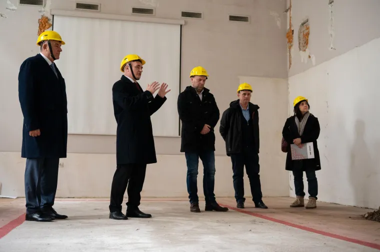 S dvije godine ka&scaron;njenja kreće obnova Pravnog fakulteta: Pogledajte &scaron;tetu od potresa