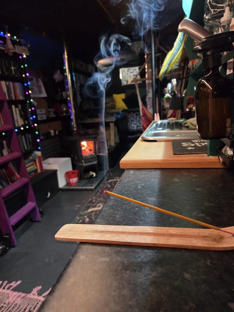 Uložila je vrtoglavi iznos i od autobusa stvorila dom iz snova: Izgleda kao pravi mali raj