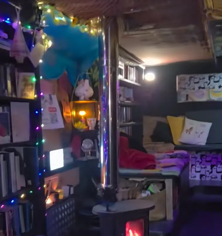 Uložila je vrtoglavi iznos i od autobusa stvorila dom iz snova: Izgleda kao pravi mali raj