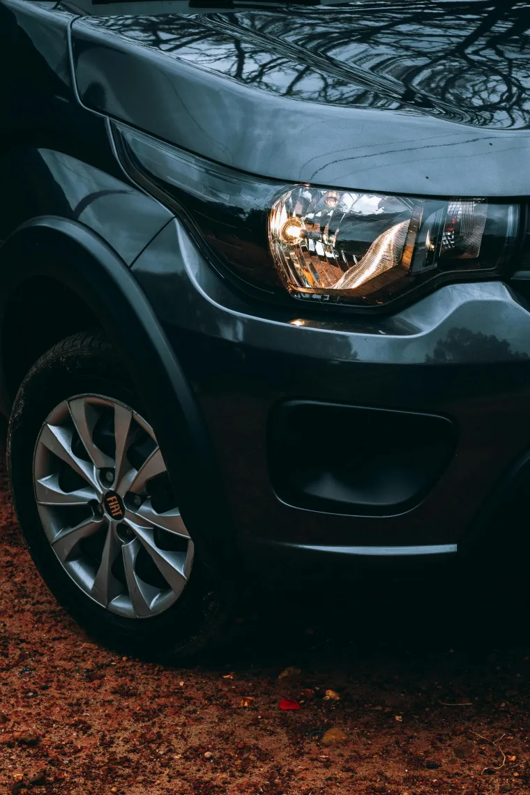 Mogu biti jako korisne: Ovih 30 važnih stvari uvijek treba imati u autu